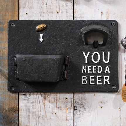 Kapsylöppnare vägg: ”You need a beer”
