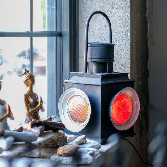 Lampa indisk järnvägslykta