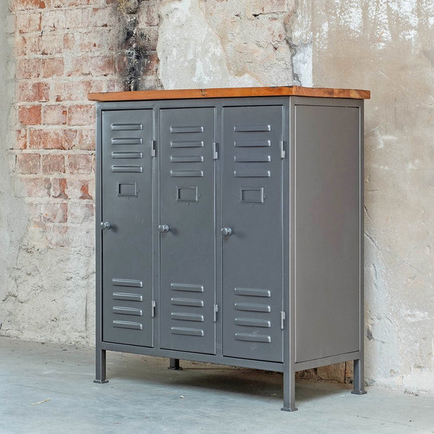 <h1>Tuffa och unika möbler</h1>