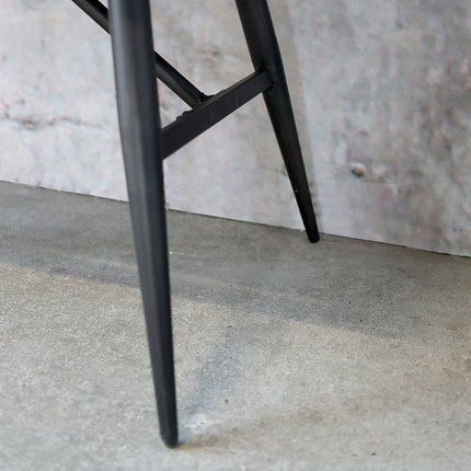 Barskåp i trä och metall med glasdörrar