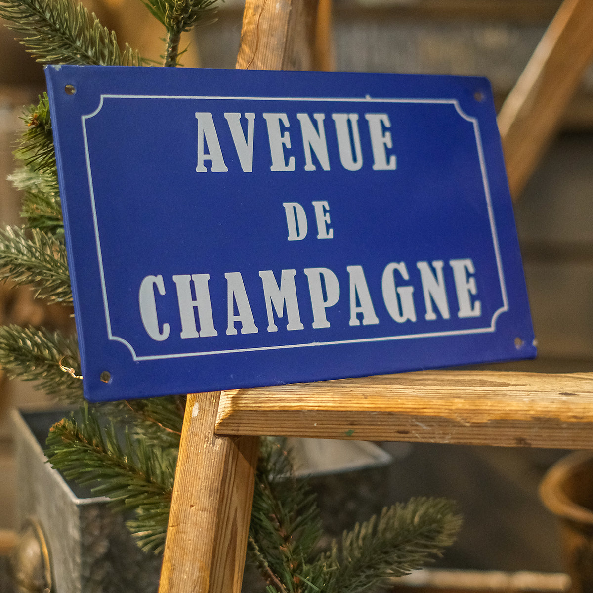 Avenue de Champagne