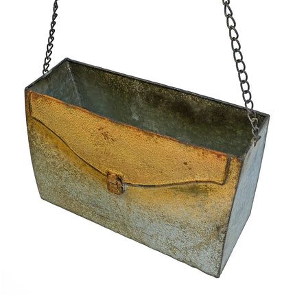 Hängande väska i metall