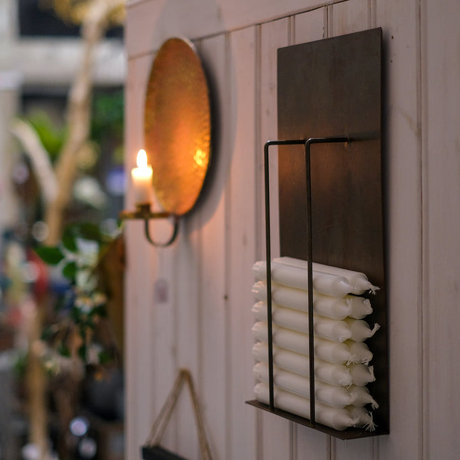 Ljusförvaring för vägg