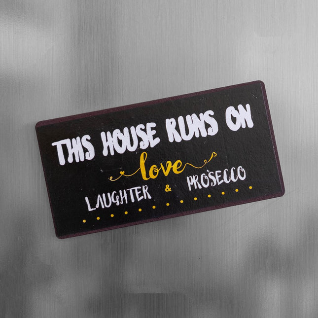 Magnet: Love, laughter & prosecco