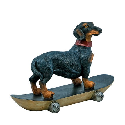 Hund på skateboard