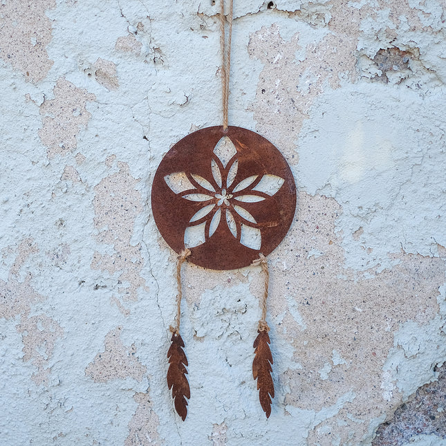 Drömfångare i rostig metall